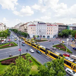 Avenue Ostello