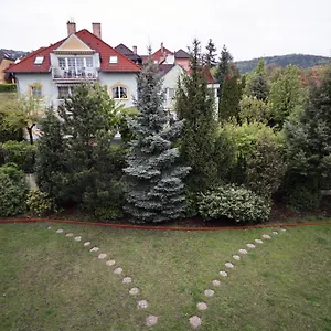Szálloda Korda
