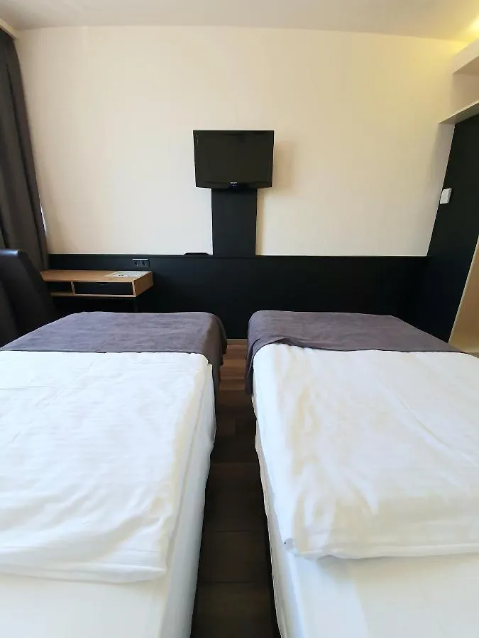 Hotel Pest Inn Budapest