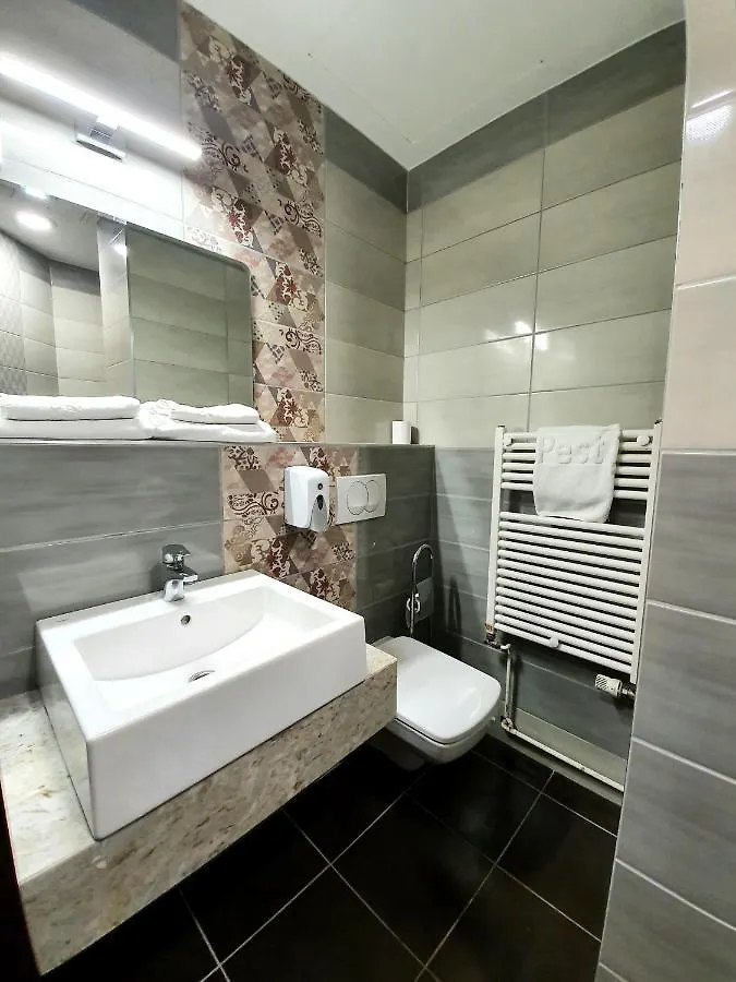 Hotel Pest Inn Budapest