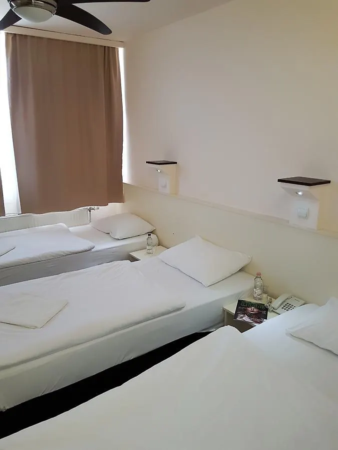 Hotel Pest Inn Budapest