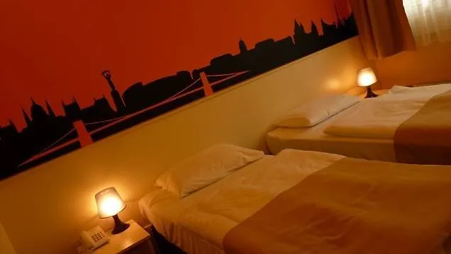 Hotel Pest Inn Budapest 3*,  Hungary