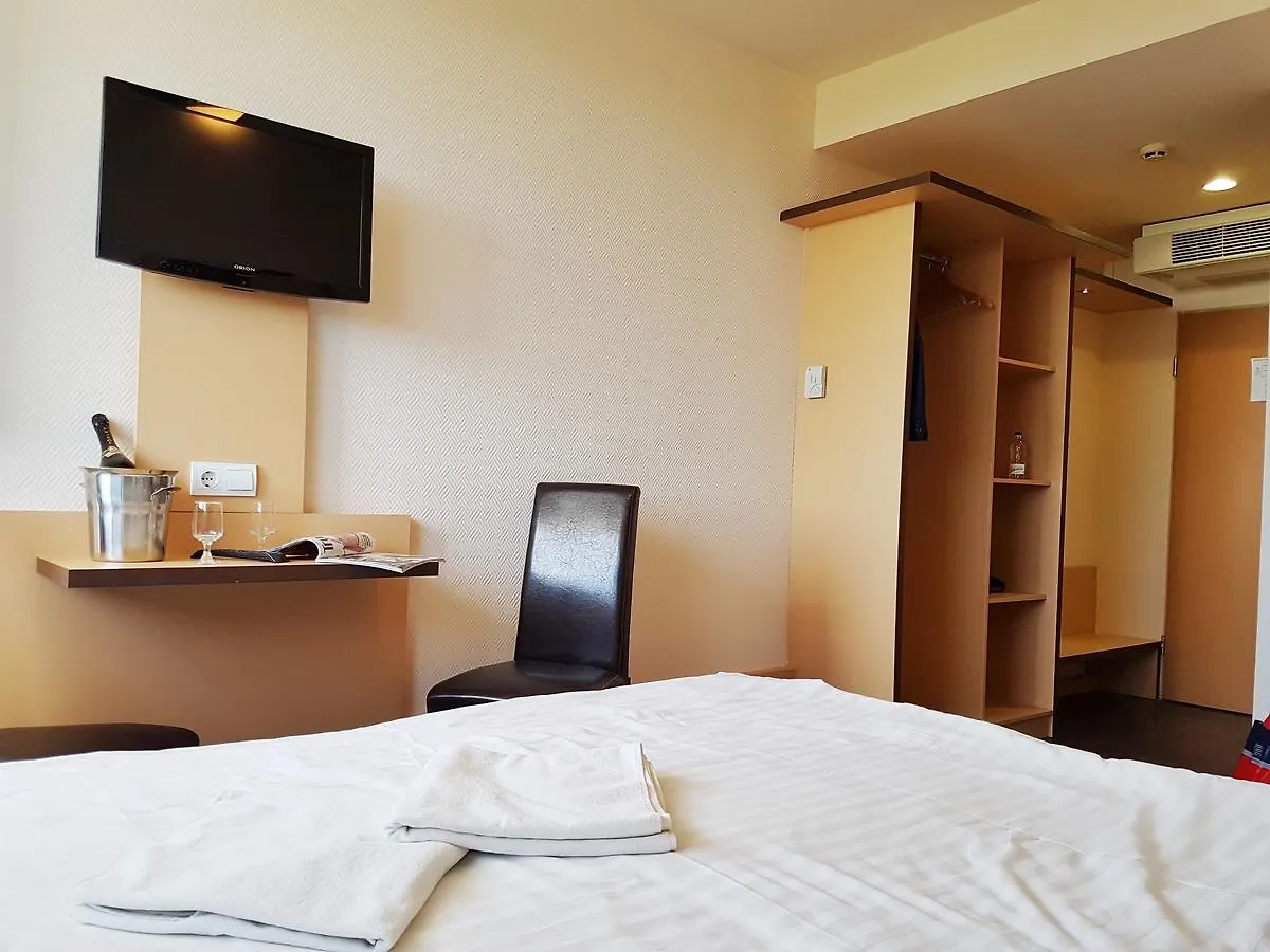 Hotel Pest Inn Budapest